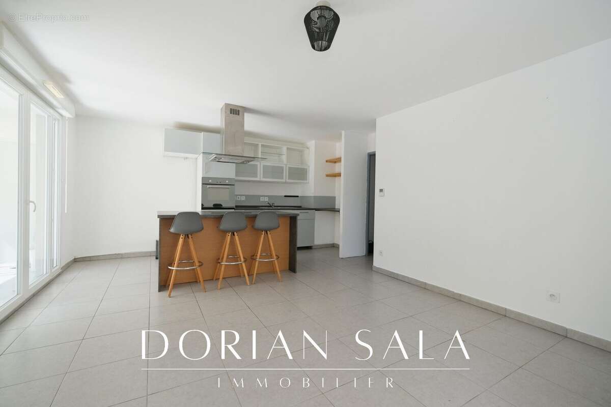 Appartement à MARSEILLE-10E