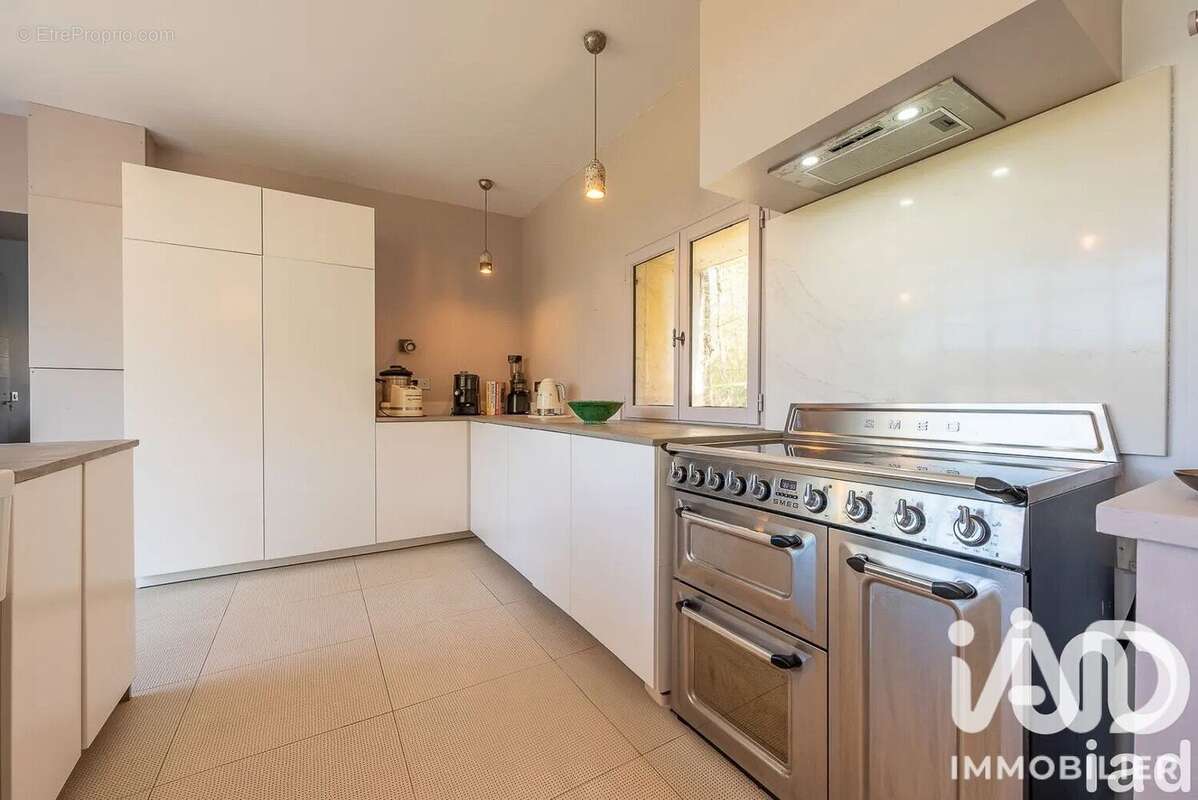 Maison 190 m² à Grosrouvre  - photo 9