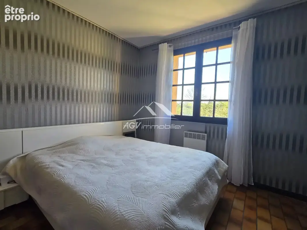 Maison 114 m² hab, 1055m² de terrain clos - photo 7