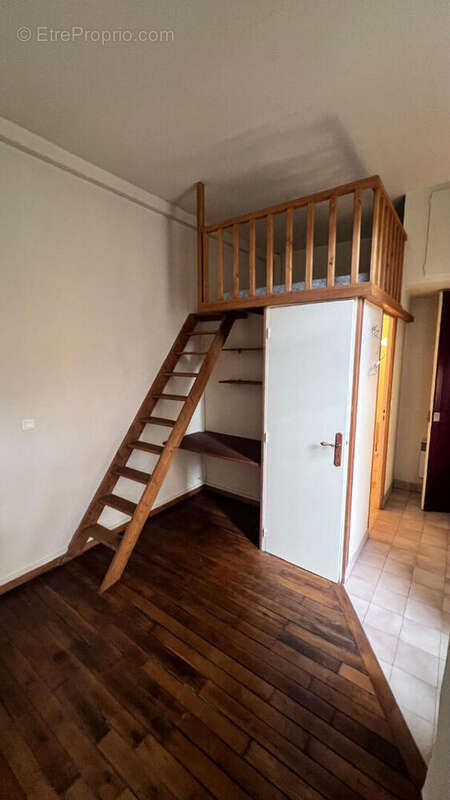 Appartement à COLOMBES