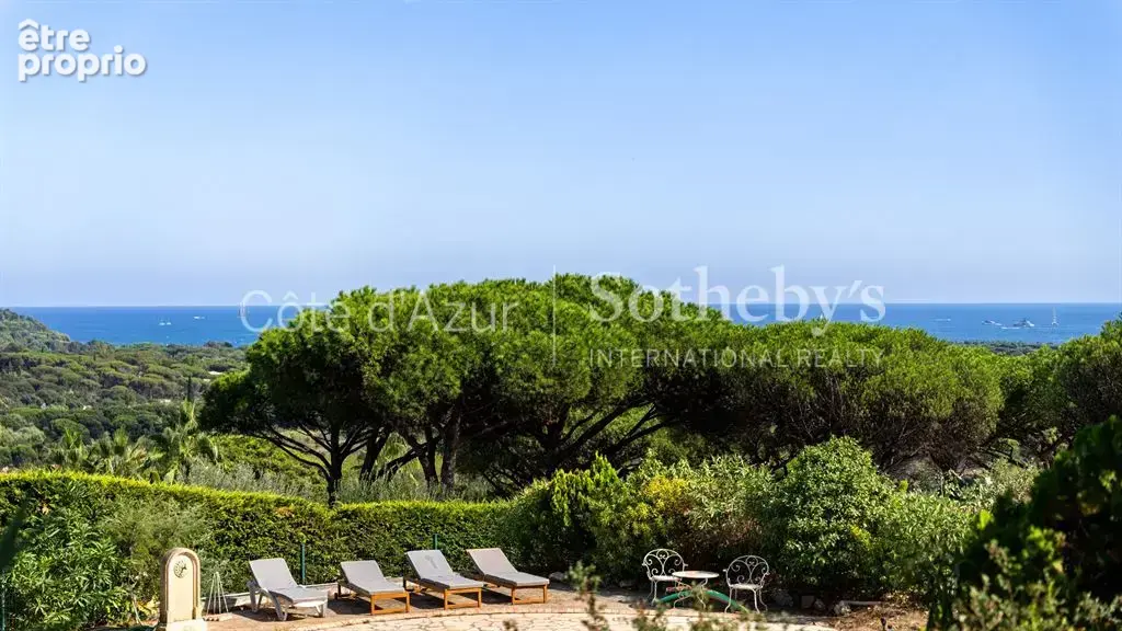 Ramatuelle, propriété à rénover avec vue mer panoramique dans le secteur des Marres - photo 2