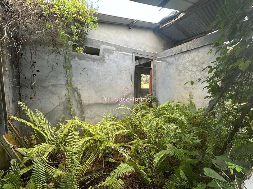 Terrain à LE LAMENTIN