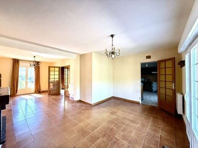 Maison 132 m² à Soissons  - photo 2