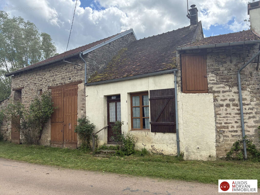 Maison à NORMIER