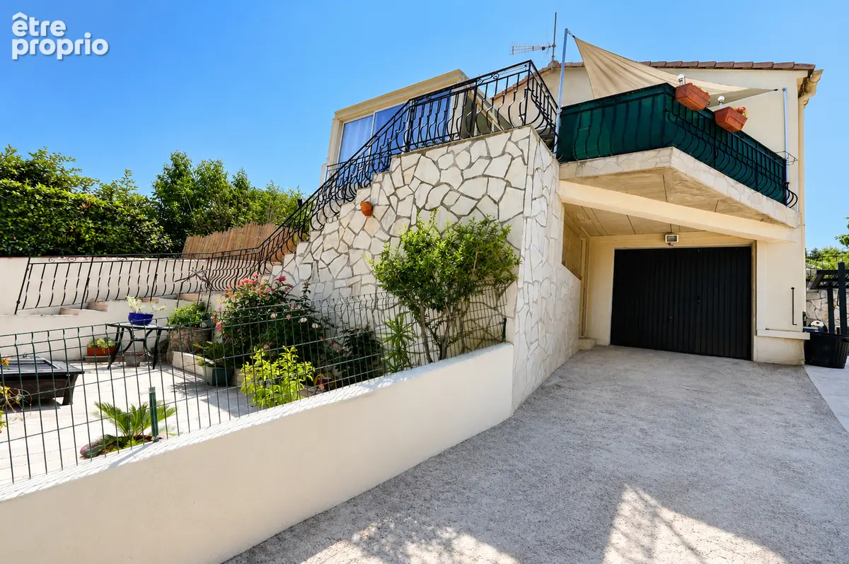 Maison à VELAUX