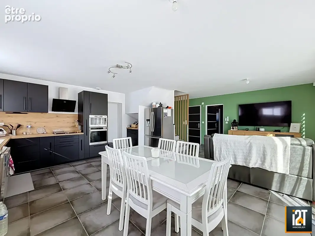 Maison 4 pièces 94 m² à vendre à Saint-Chaptes (30190) - photo 3