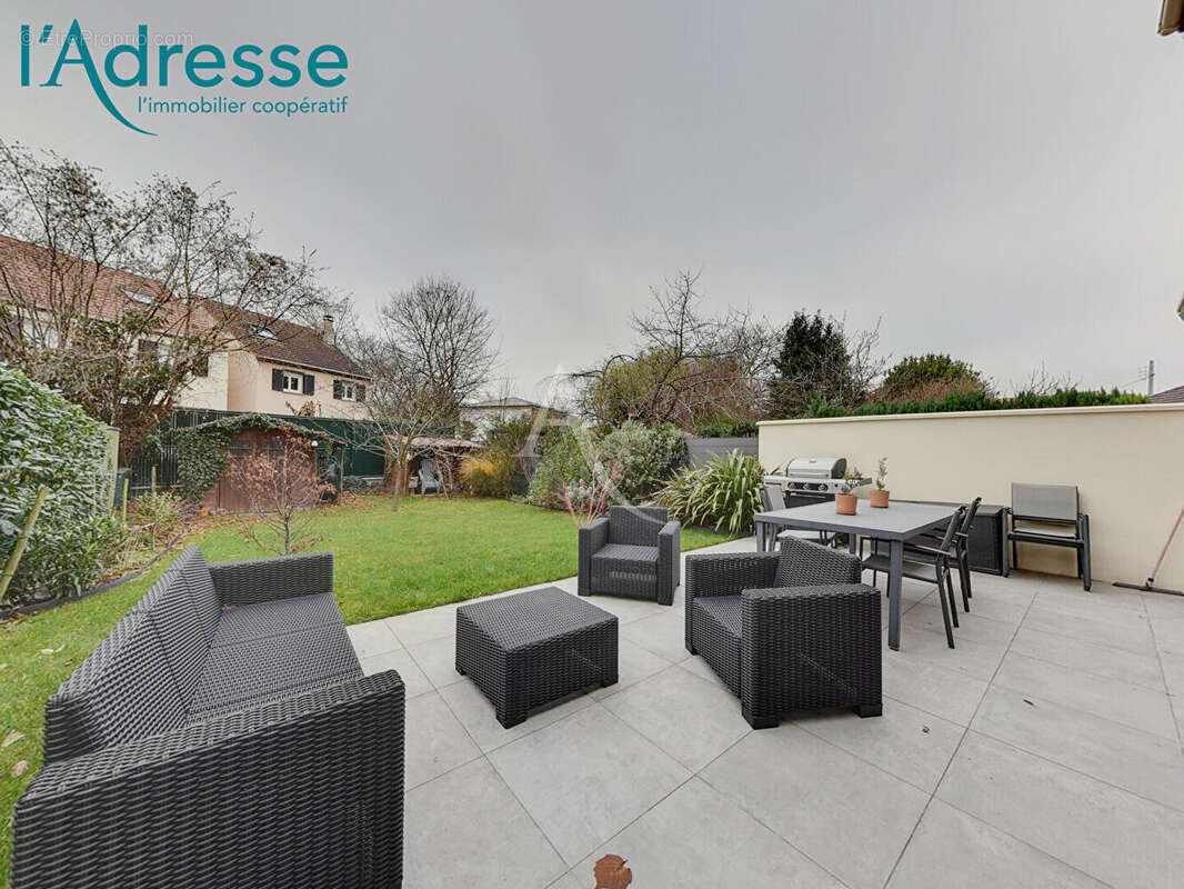 Maison à NOISY-LE-GRAND