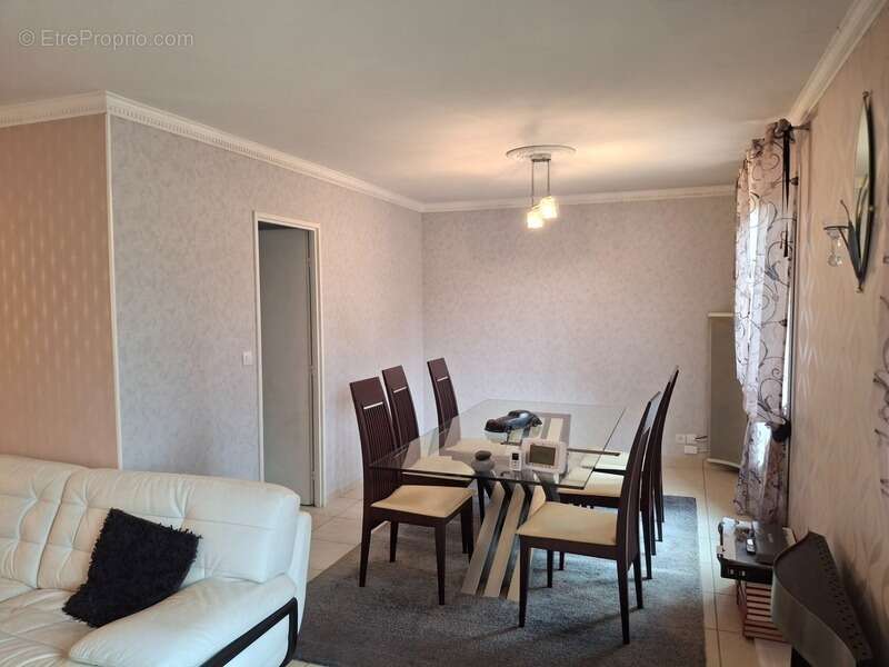 Maison à VILLIERS-EN-LIEU