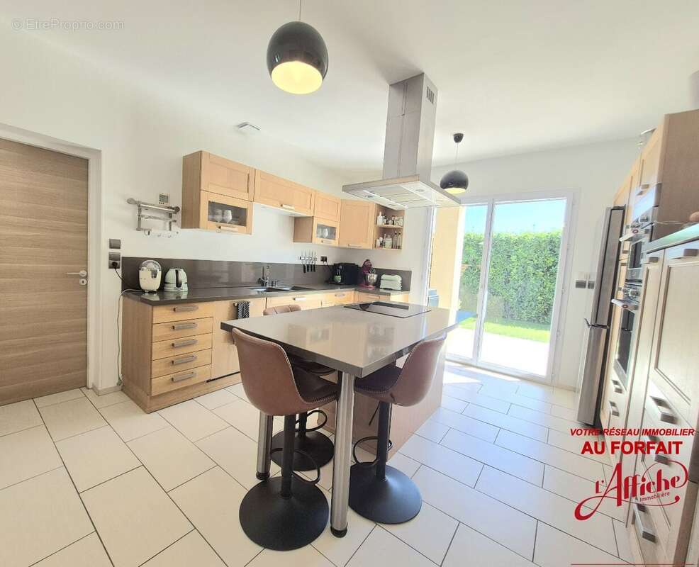 Maison 151 m² à Aucamville  - photo 7