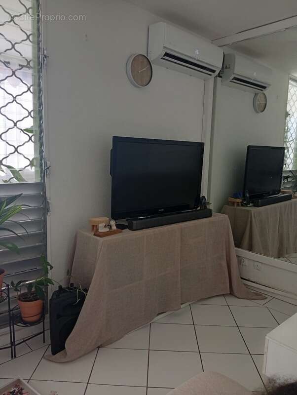 Appartement à BAIE-MAHAULT