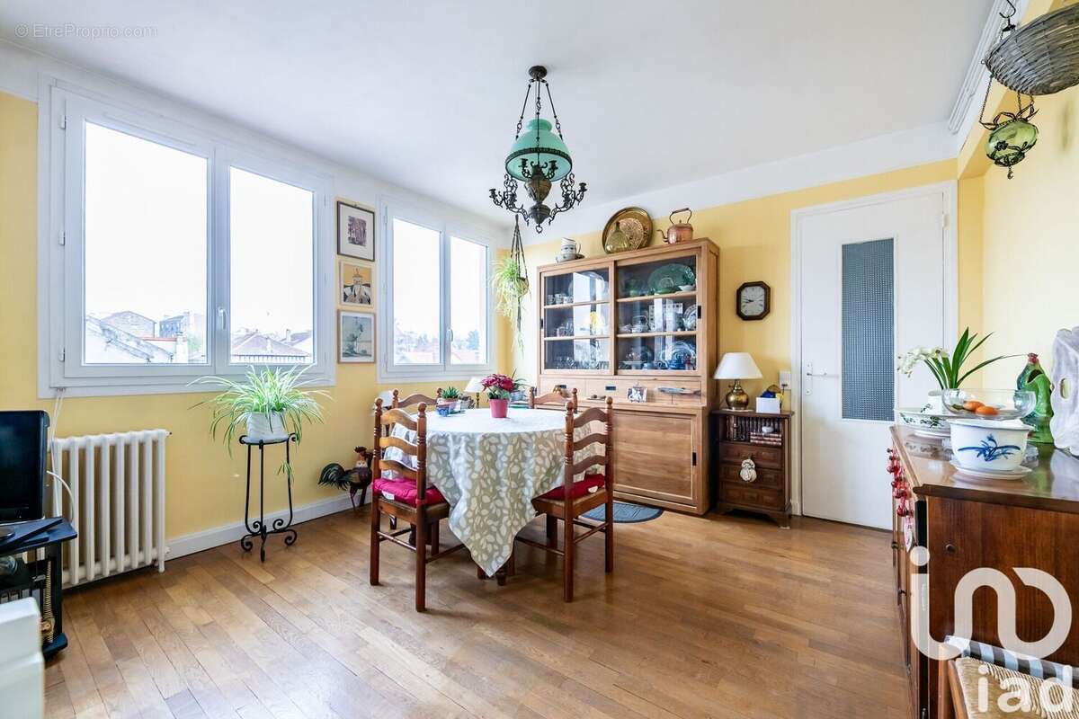 Photo 2 - Appartement à NOISY-LE-SEC