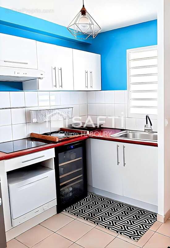 Appartement 64 m² à Baie-Mahault  - photo 3