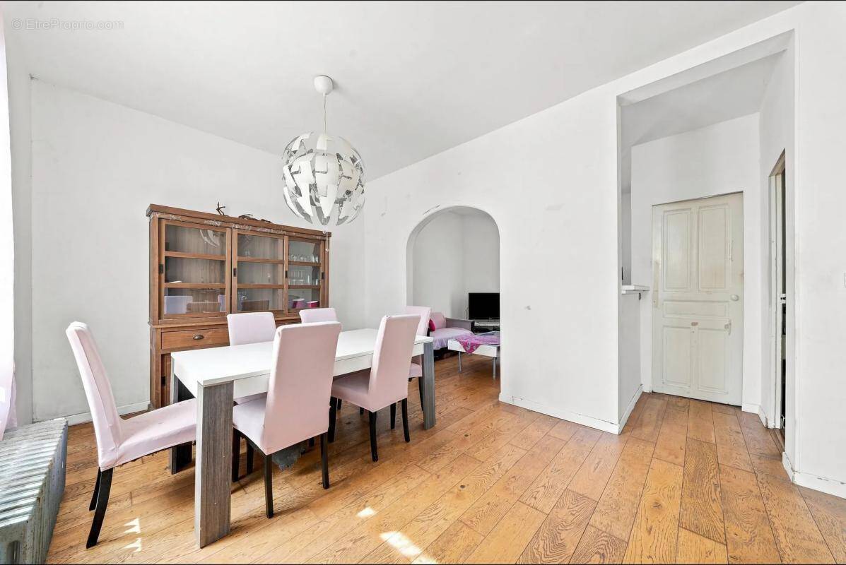 Maison à VITRY-SUR-SEINE