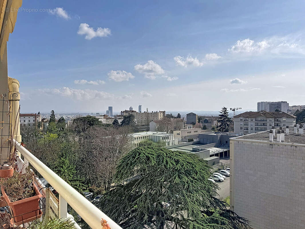Appartement à CALUIRE-ET-CUIRE
