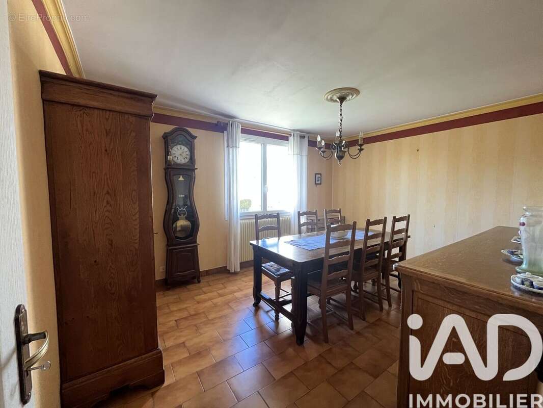 Photo 6 - Maison à CHATENOY-LE-ROYAL