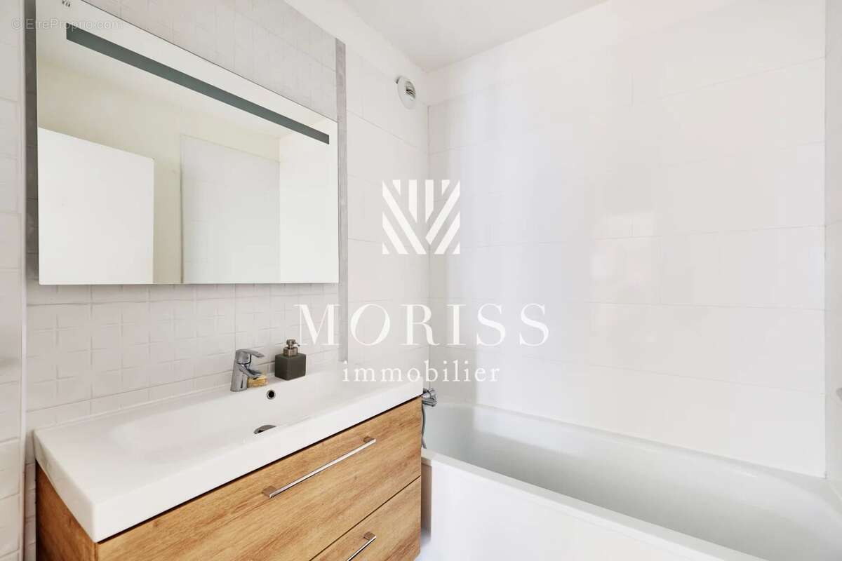 Appartement à LEVALLOIS-PERRET