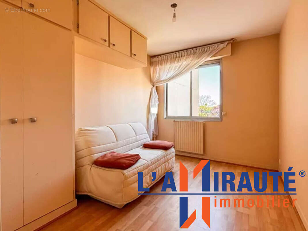 Appartement à SARTROUVILLE