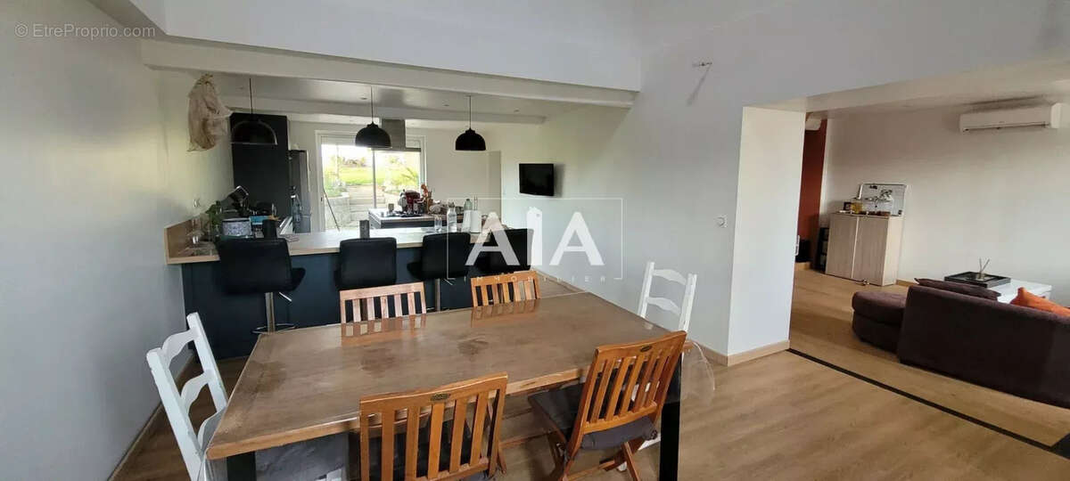 Maison de Village Proche de Civray - photo 14