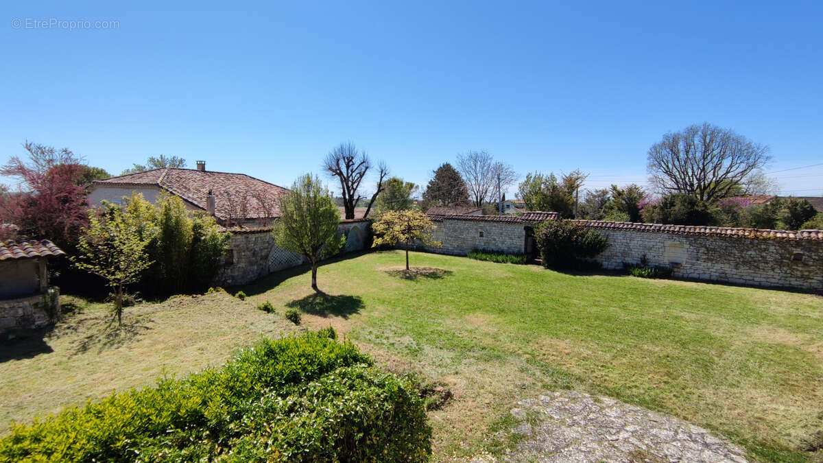 Maison à BOULOC
