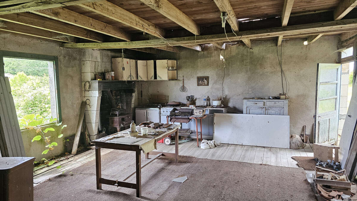 Maison à GRAND-BRASSAC