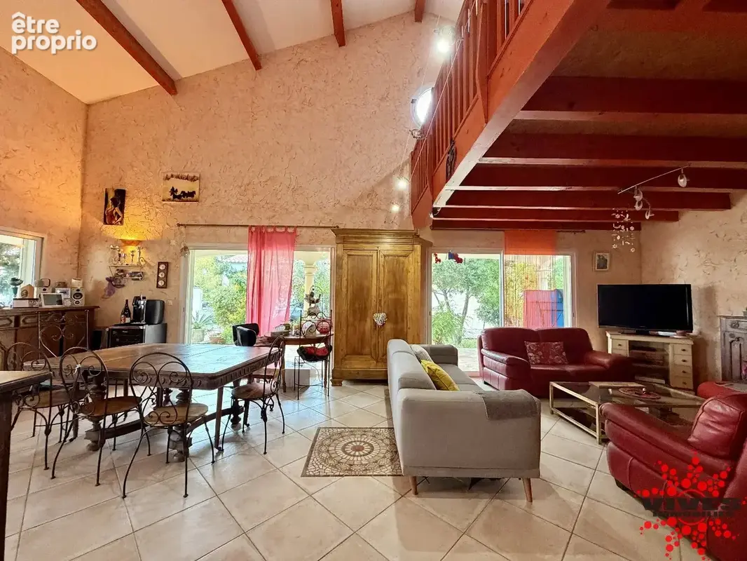 Maison traditionnelle T4 de plain-pied avec mezzanine et  piscine - photo 3