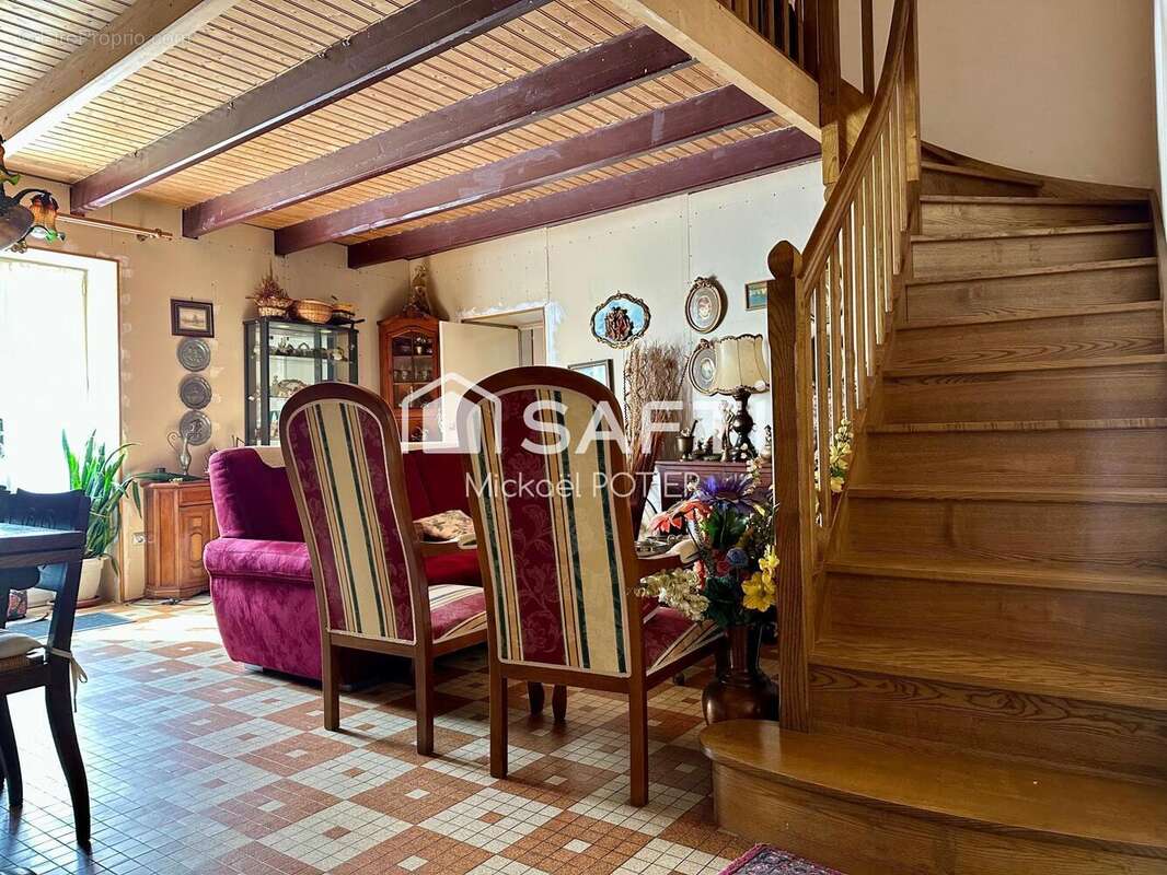 Maison 120 m² à Moutiers-Sur-Le-Lay  - photo 6