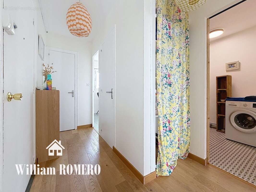 Appartement à REZE