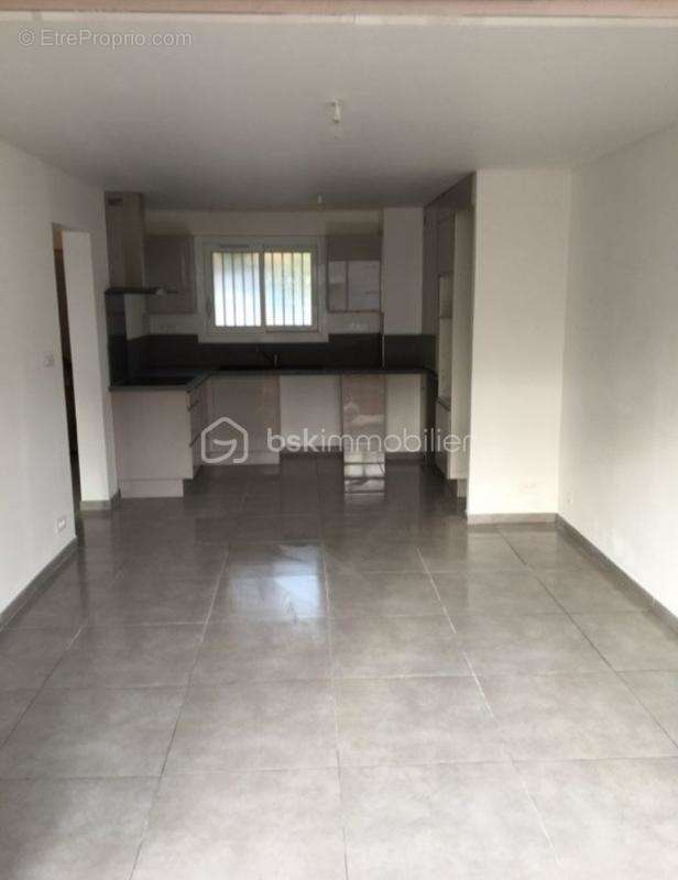 Appartement à SAINT-RAPHAEL