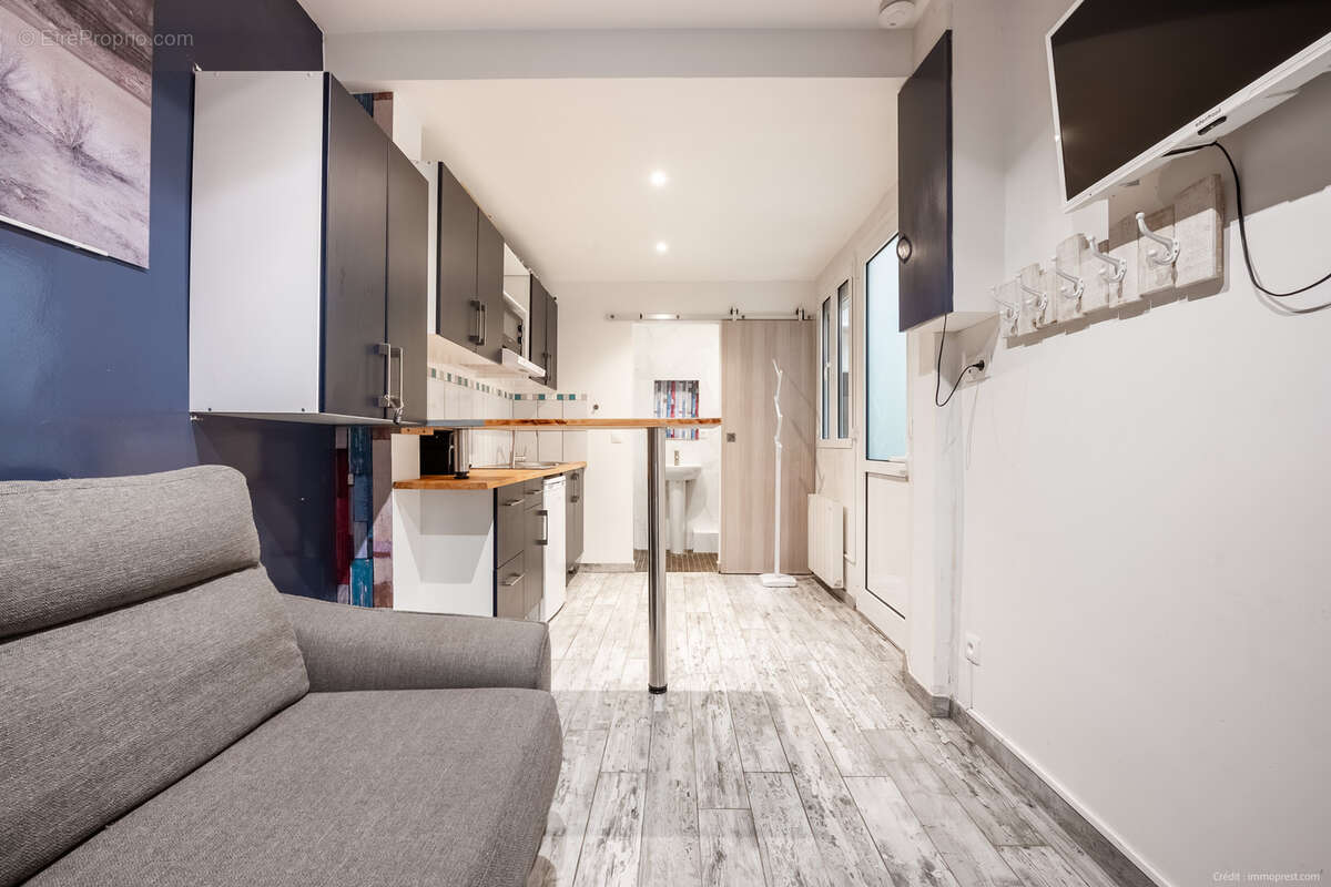 Appartement à PARIS-7E
