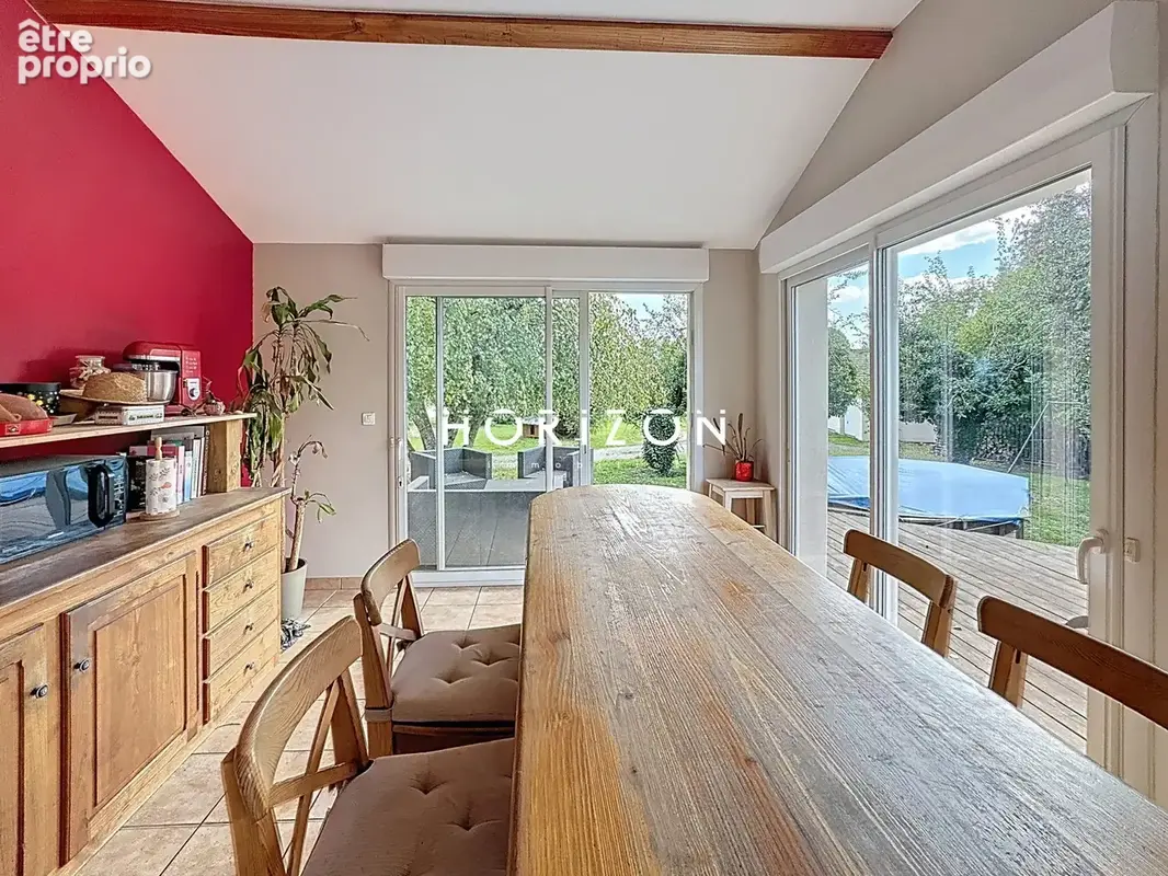 Maison 7 pièces 175 m² à vendre à Saint-Vallier (71230) - photo 3