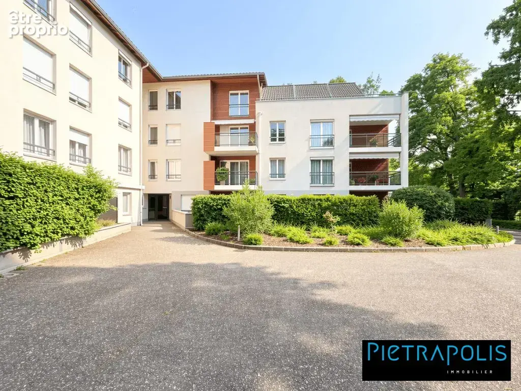 Appartement 4 pièces 86 m² à vendre à Sainte-Foy-Les-Lyon (69110) - photo 8
