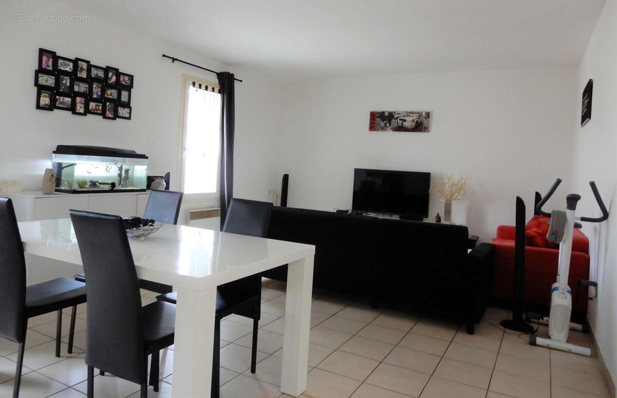 Appartement à AIGUES-MORTES
