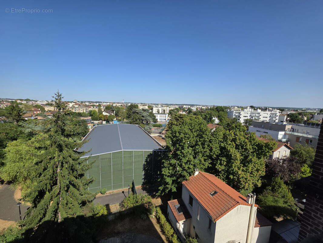 Appartement à SAINT-MAUR-DES-FOSSES