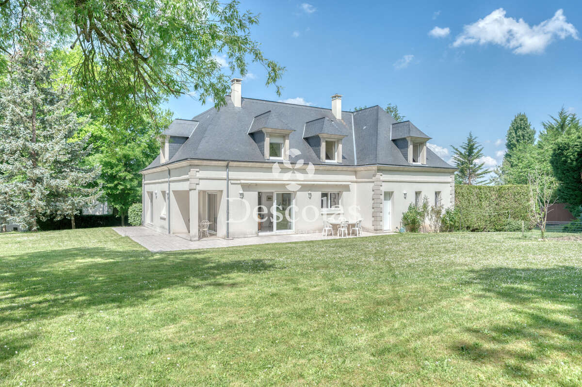 Maison à SAINT-GERMAIN-EN-LAYE