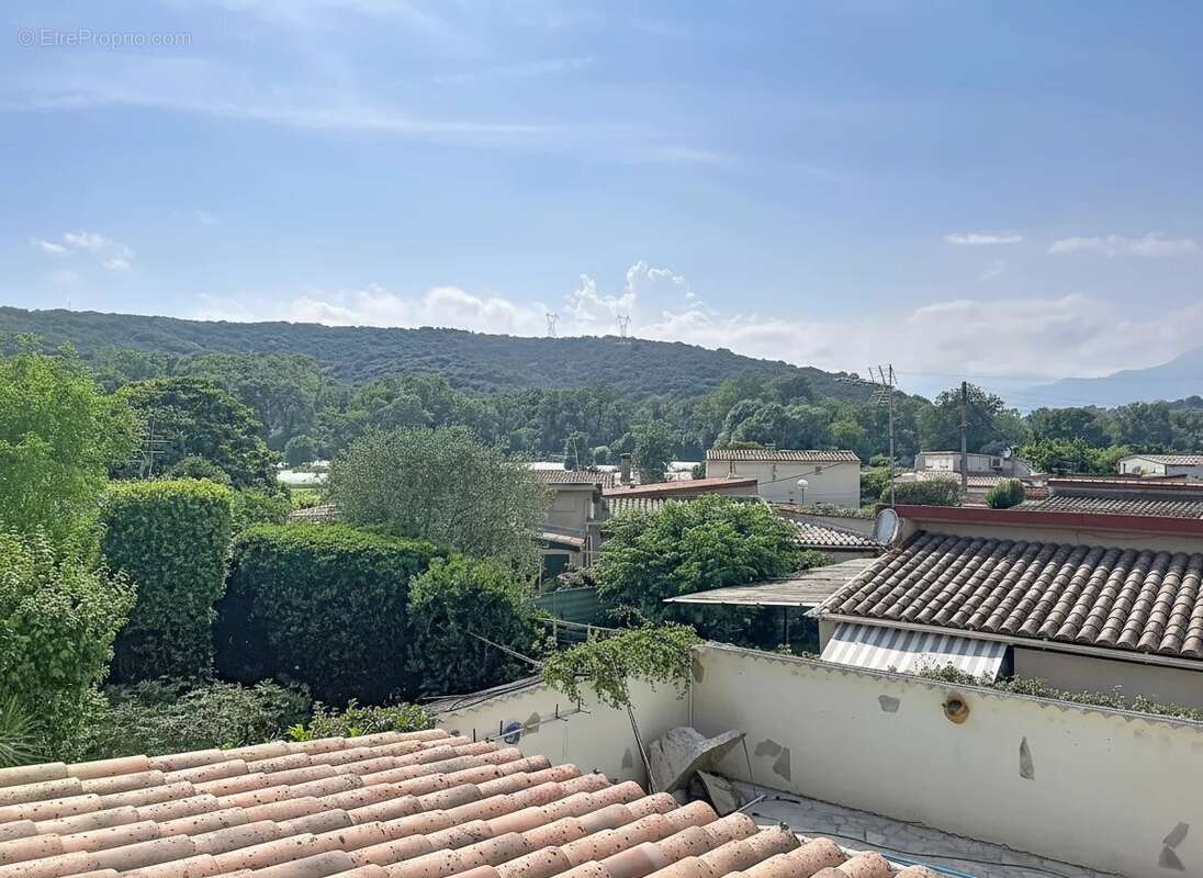 Maison à VILLENEUVE-LOUBET