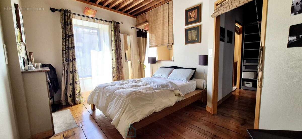 Maison à VEYRE-MONTON