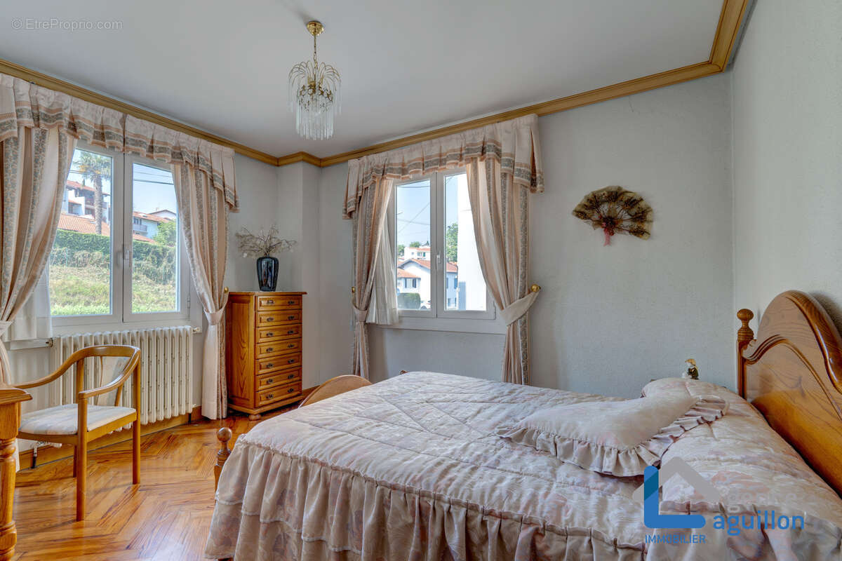 Hendaye  belle maison  de 151 m2 avec fort potentiel - photo 21