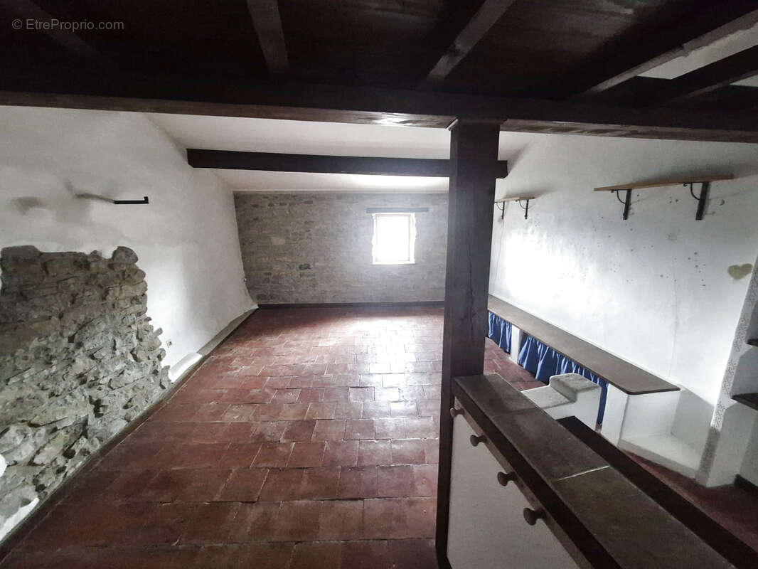 Maison à LA LIVINIERE