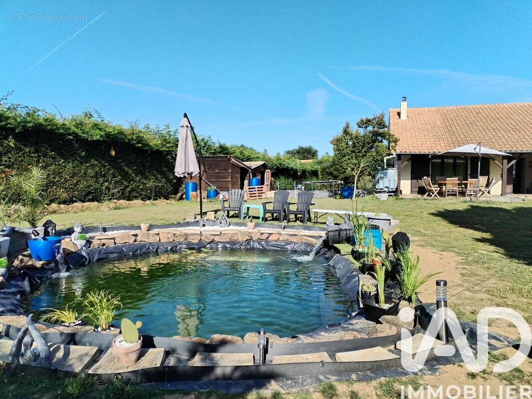 Photo 3 - Maison à ARGENTON-CHATEAU
