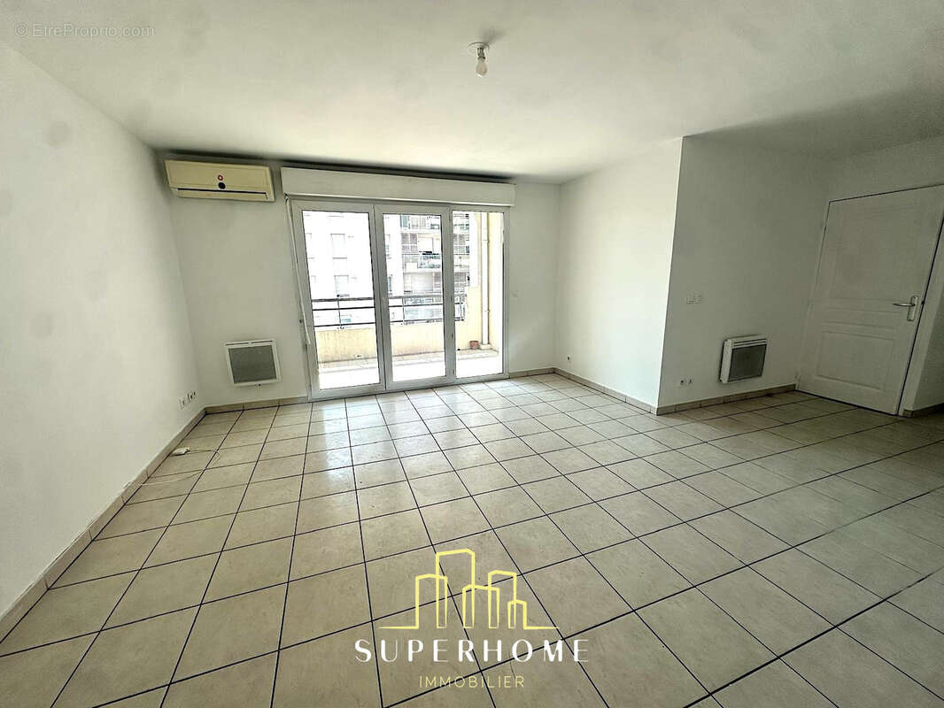 Appartement à MARSEILLE-10E