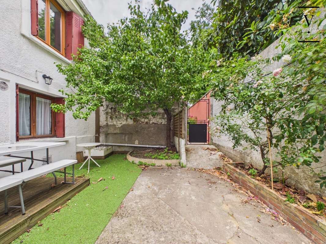 Maison 110 m² à Villejuif  - photo 27