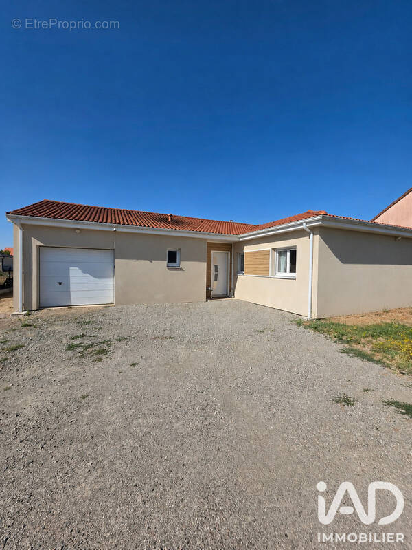Photo 1 - Maison à SAINT-POURCAIN-SUR-SIOULE