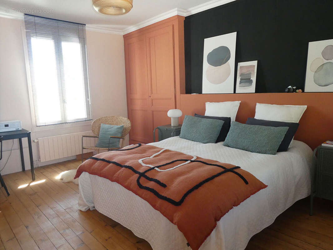 Maison à CORMEILLES