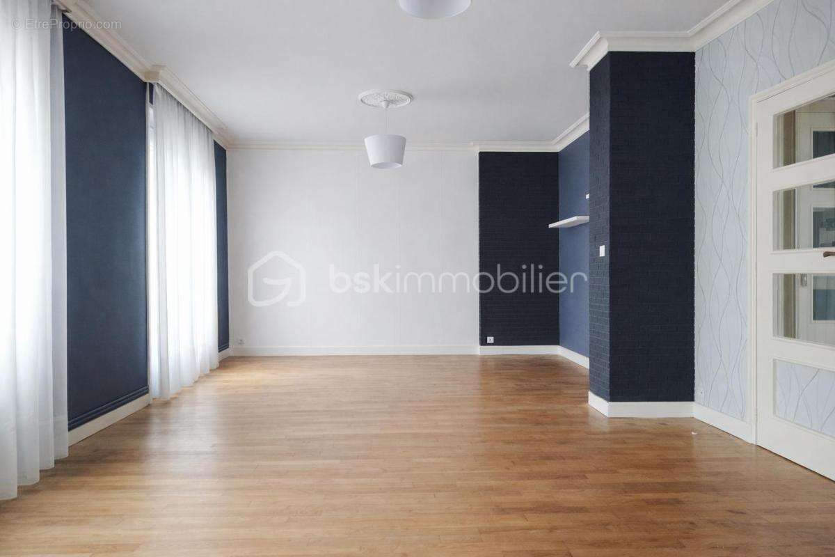 Appartement à DINAN