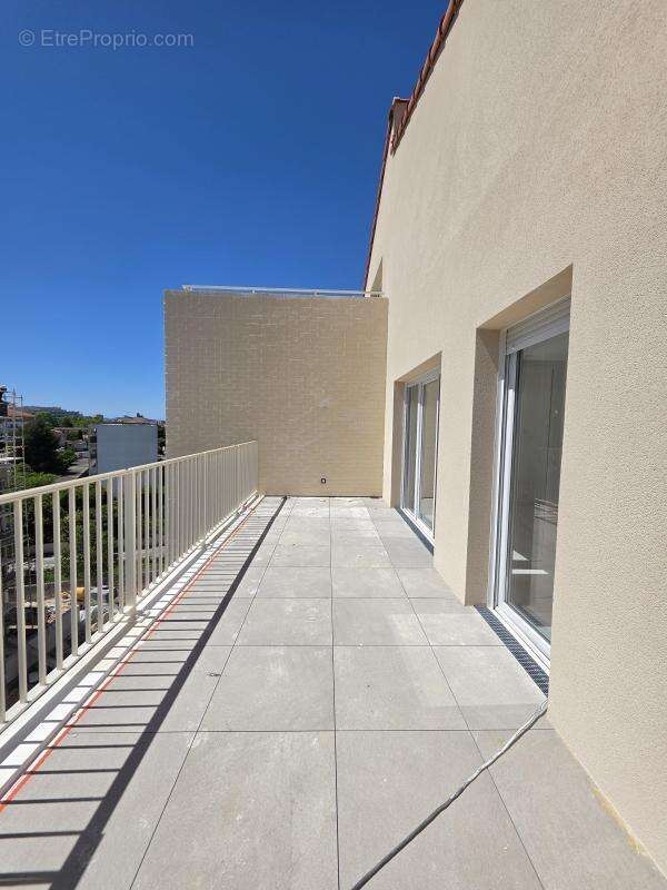Appartement à MARSEILLE-11E
