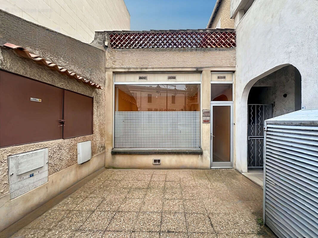 Appartement 76m² à châteaurenard - photo 2