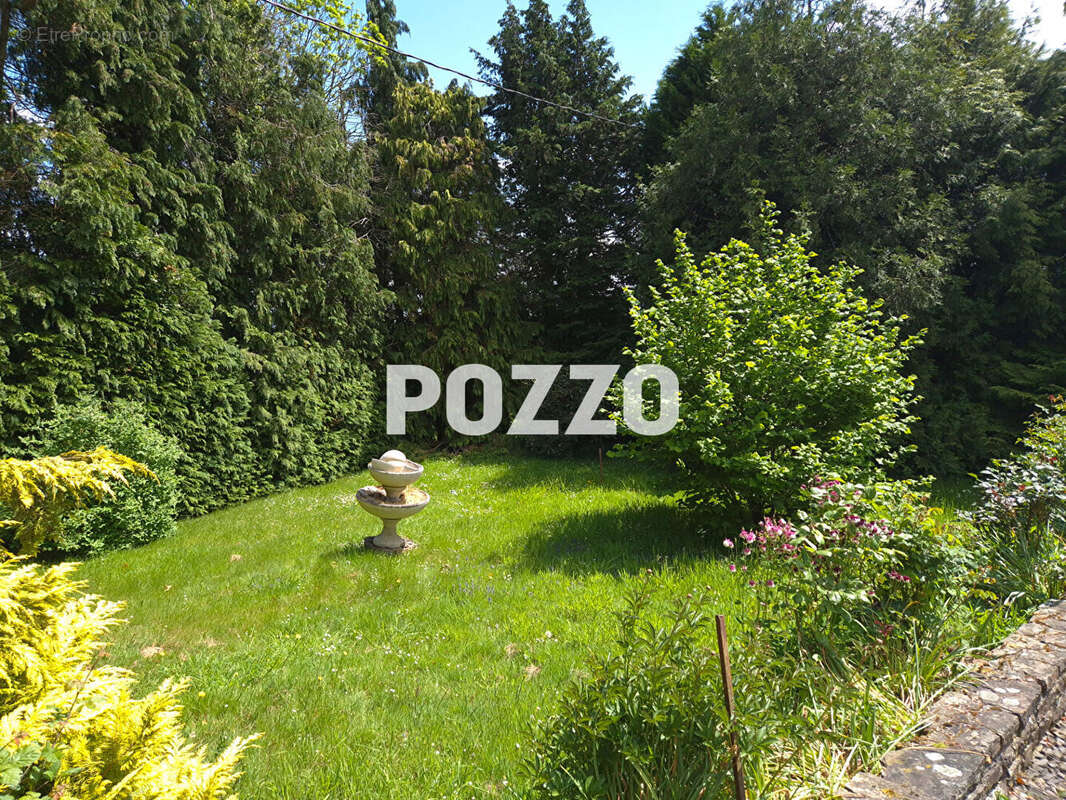 Maison à LANDELLES-ET-COUPIGNY