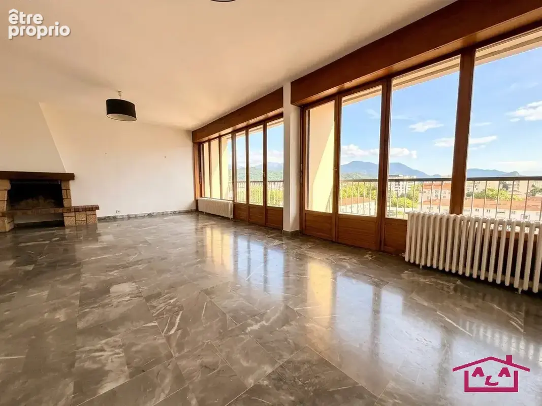 Appartement 4 pièces 88 m² à vendre à Echirolles (38130) - photo 2