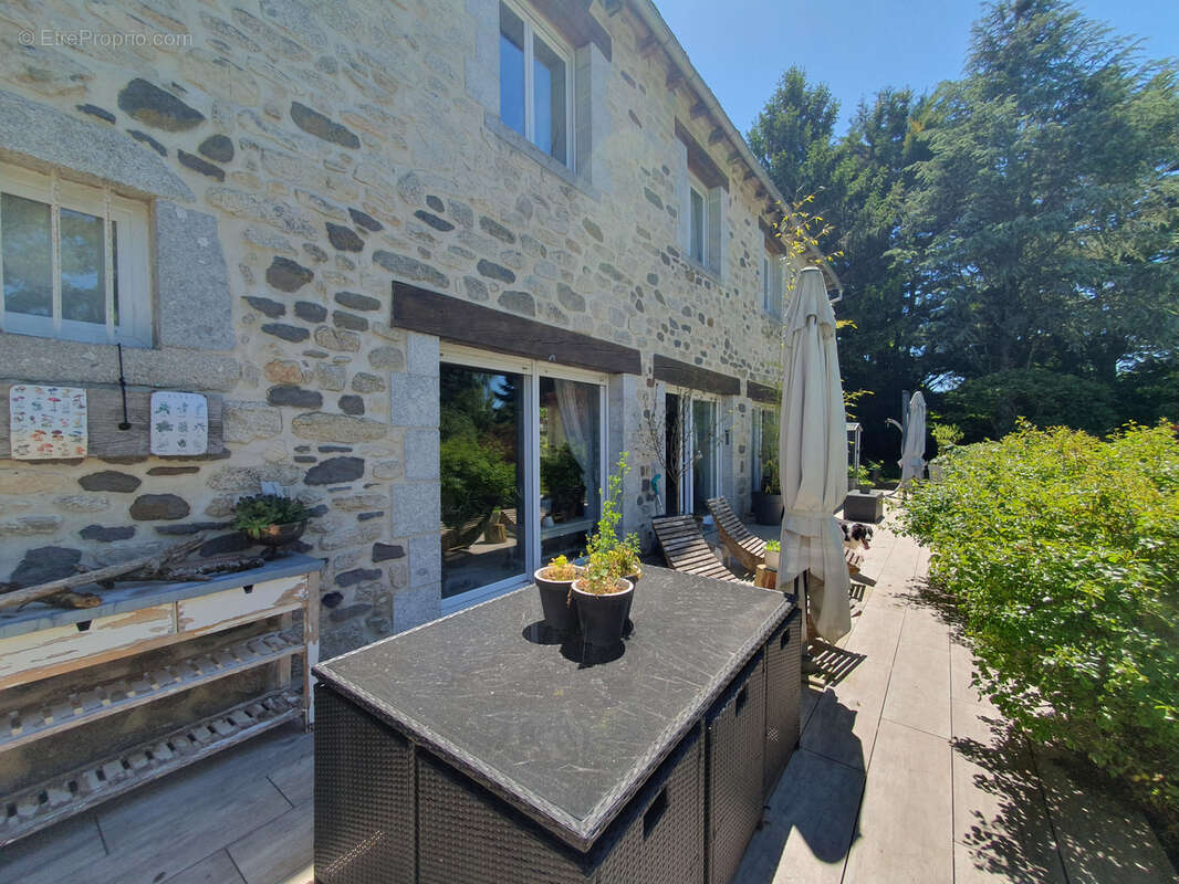 Maison à GRAISSAC