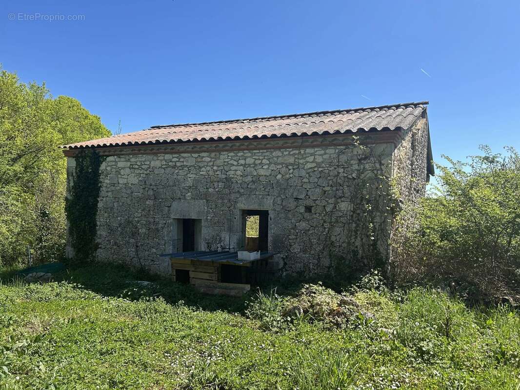 Maison à LACOUR